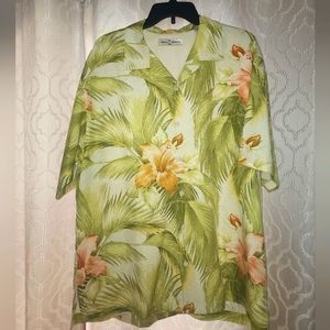 Tommy Bahama button down Hawaiian Shirt